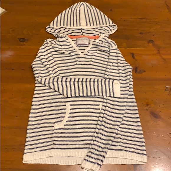 Form fitting knit hoodie - Picture 1 of 1